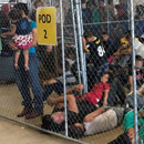 Photo: Crowded border facilities where detainees are forced to sleep in toilet stalls violate the Constitution, judge rules